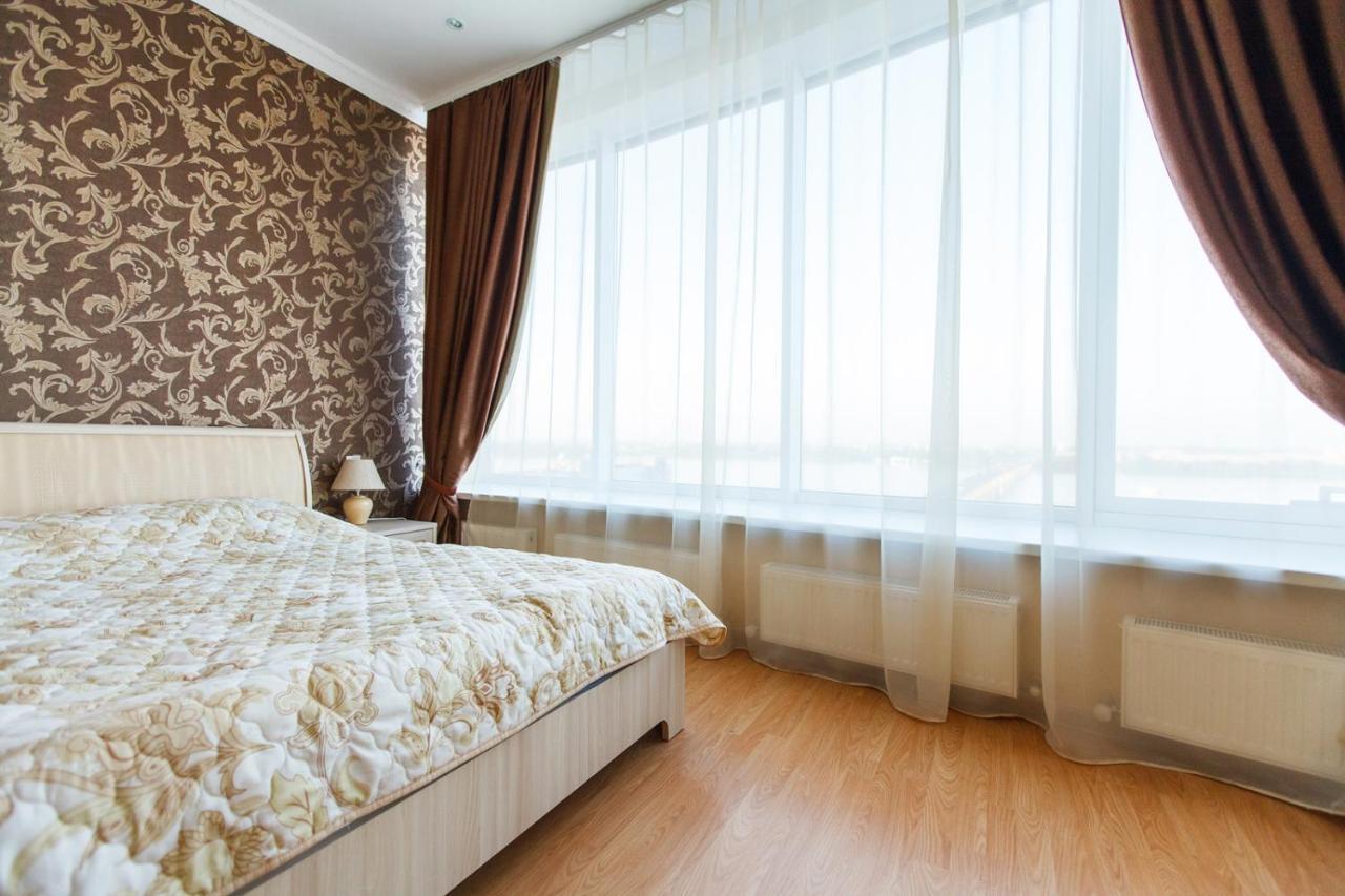 Sun City Apart Hotel Dnipro Exteriör bild