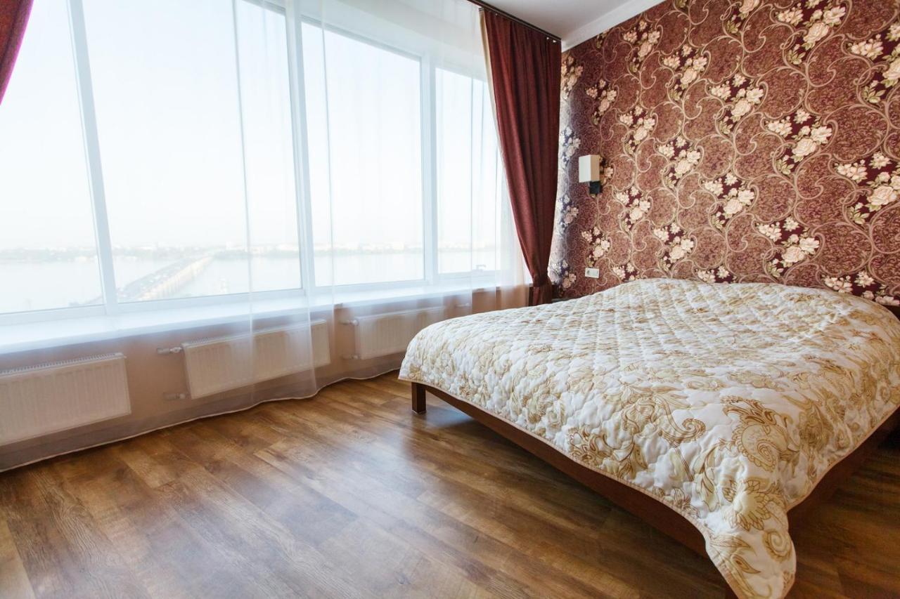 Sun City Apart Hotel Dnipro Exteriör bild