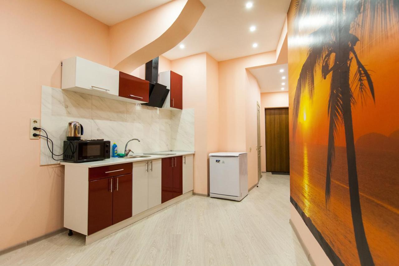 Sun City Apart Hotel Dnipro Exteriör bild