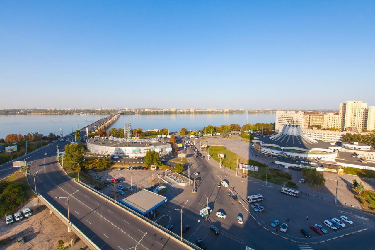 Sun City Apart Hotel Dnipro Exteriör bild