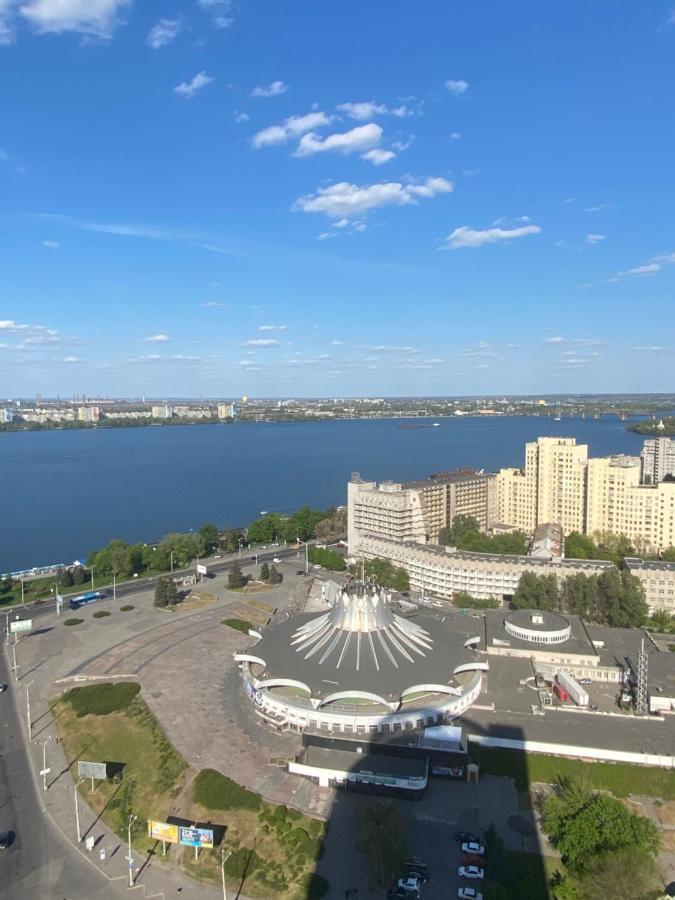 Sun City Apart Hotel Dnipro Exteriör bild