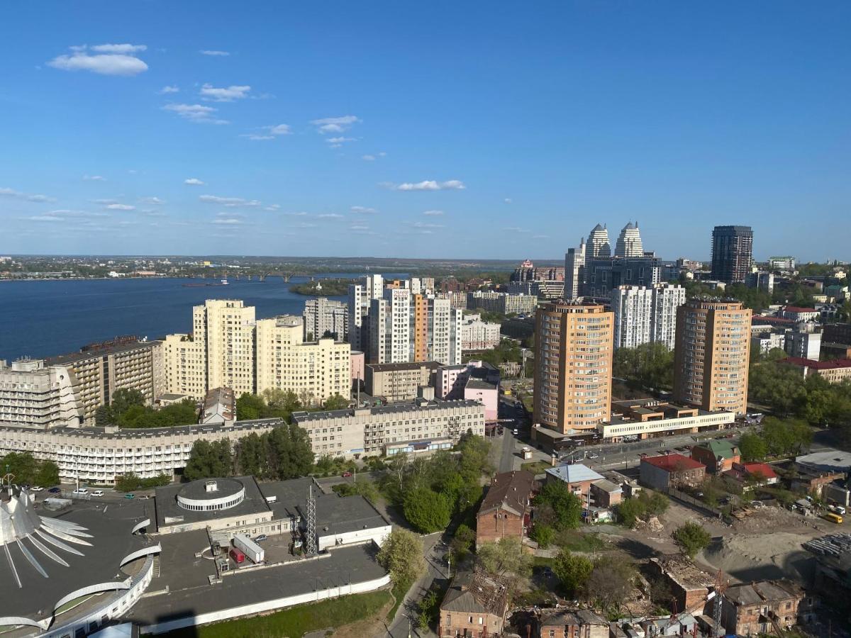 Sun City Apart Hotel Dnipro Exteriör bild